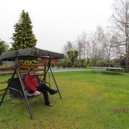 Birchwood Cottages Te Anau Exterior foto