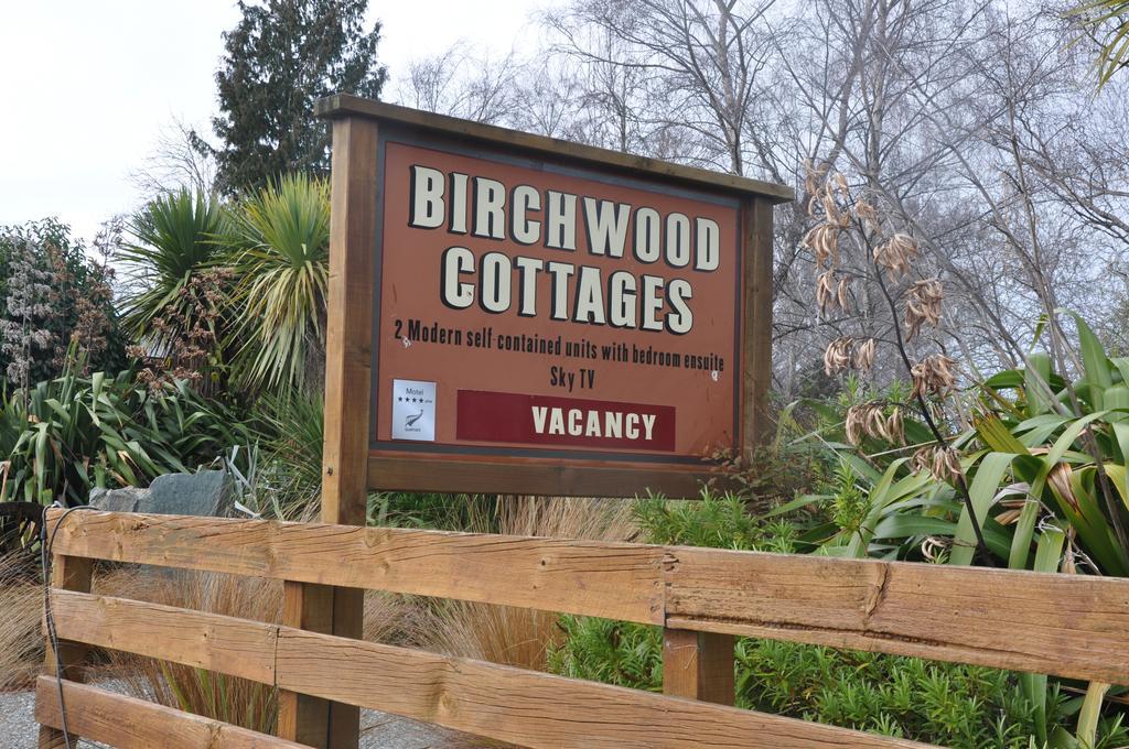 Birchwood Cottages Te Anau Exterior foto