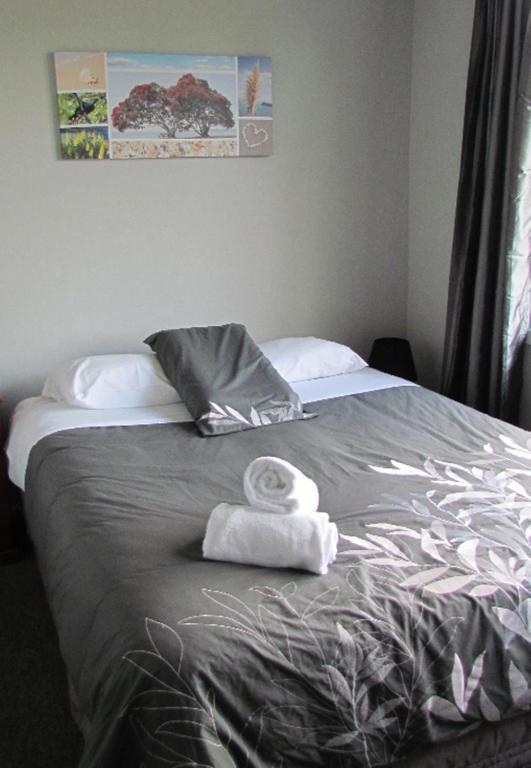 Birchwood Cottages Te Anau Zimmer foto